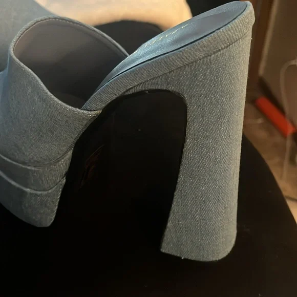Azalea Wang 6" Denim Platforms Size 7 - Picture 3 of 4